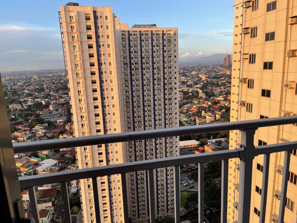 Relaxing City View Aparthotel Manila Kültér fotó